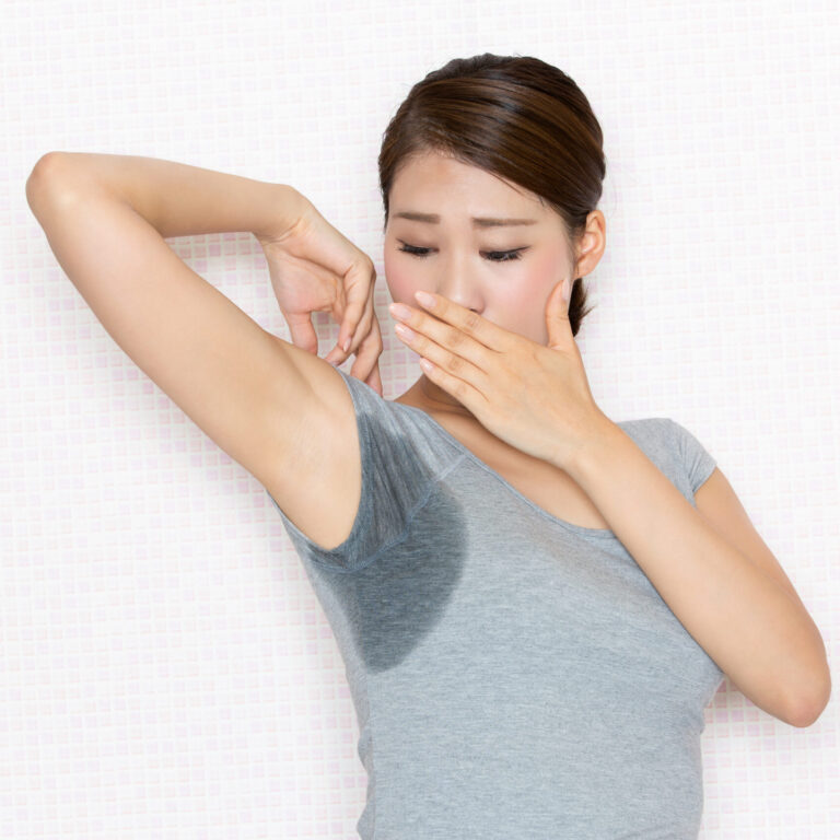 ミラドライでワキガに効果なしと言われる理由とは?後悔しないために知るべき原因と対処法